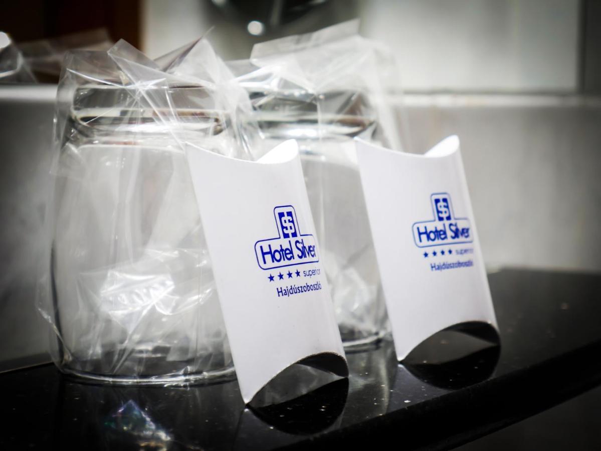 Hotel Silver Hajdúszoboszló Екстериор снимка